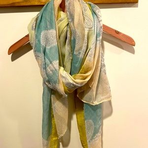 Multi-colored scarf.